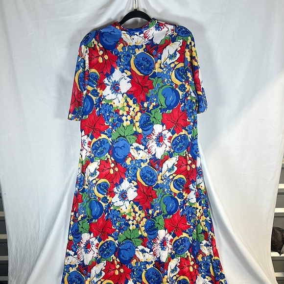 Multicolored A-line Crew Neck 3/4 Sleeve Dress - Picture 2 of 6